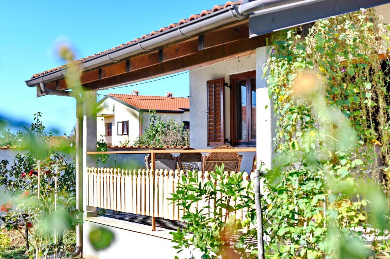 Adriatico Bungalow Poreč Extérieur photo
